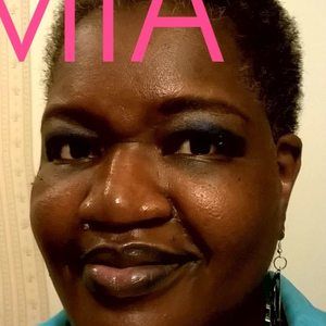 Meet your Posher, Robin